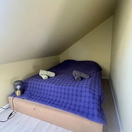 아파트 Large Cozy, Good Location, Open Terrace